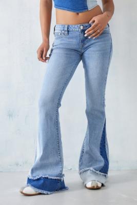 True Religion Carrie Low-Rise Flare Jeans | Urban Outfitters UK