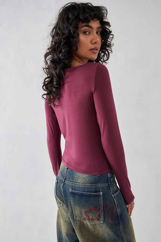 True Religion T-shirt rossa con scollo a taglio #3