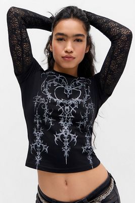 Lanterne-étoile en papier dentelle découpé | Urban Outfitters Canada