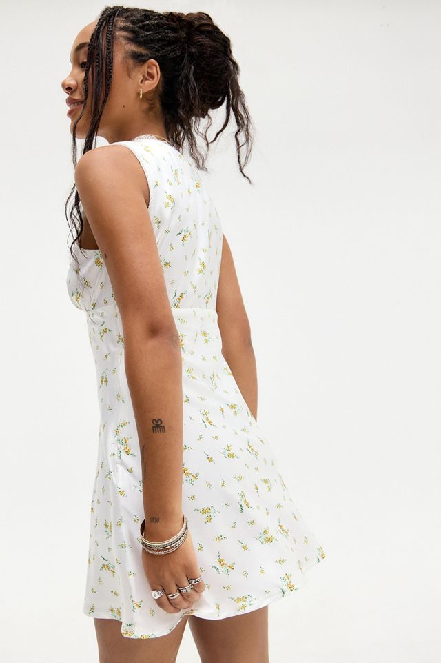 Kiss The Sky UO Exclusive Camille Dress #4