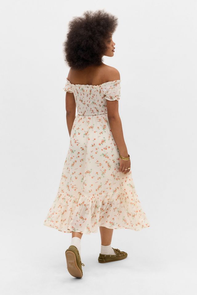 Kiss The Sky Robe exclusive UO Marabella #3
