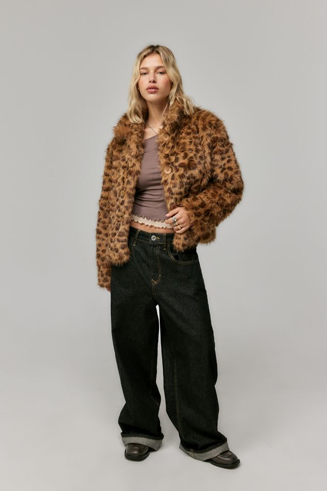 Chaqueta Corta de Estampado de Leopardo Jodi de Motel #1