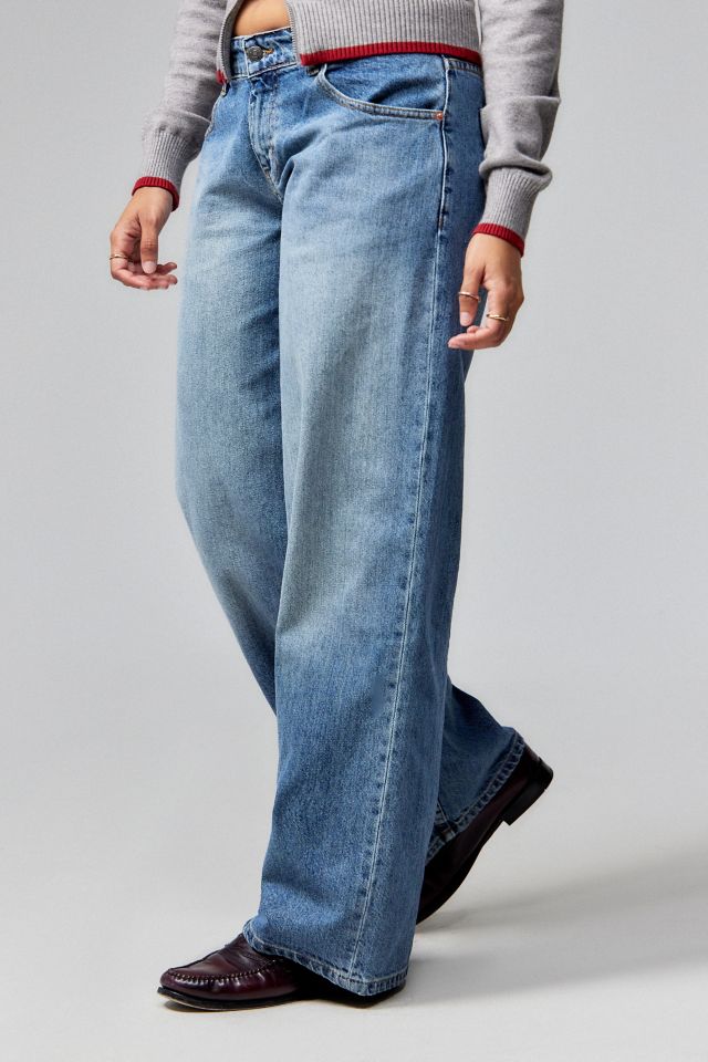 Motel Powder Blue Low-Rise Roomy Jeans | Urban Outfitters UK