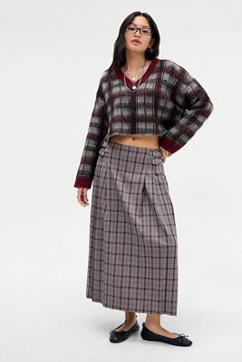 Jaded London Red Mercer Shredded Knit Jumper | Urban Outfitters UK