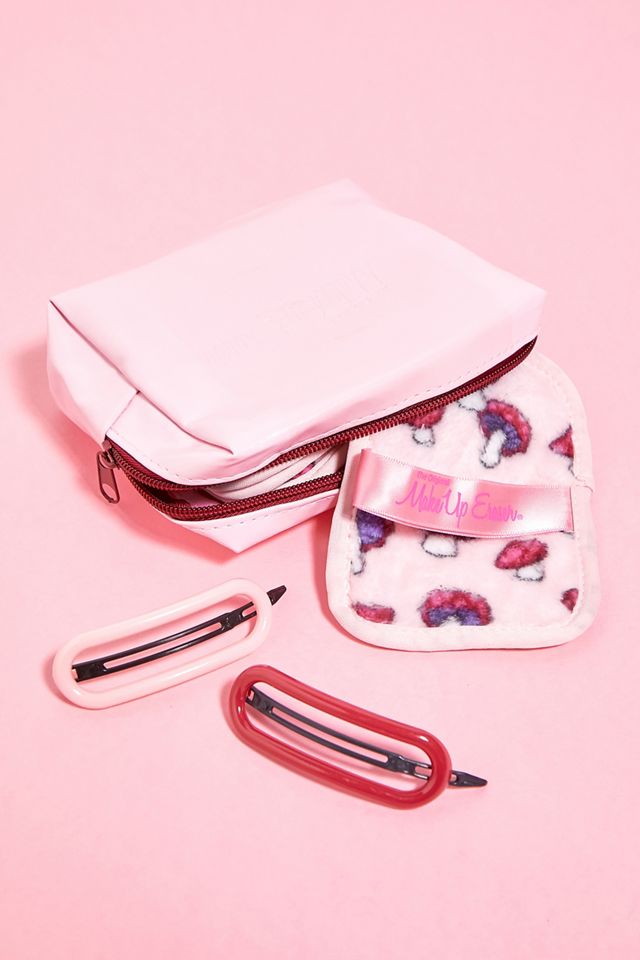 The Original MakeUp Eraser 7Day Set Urban Outfitters UK