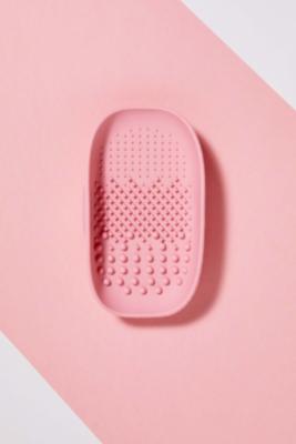 Brushworks Makeup Brush Cleaner Tray - Assorted ALL at Urban Outfitters
