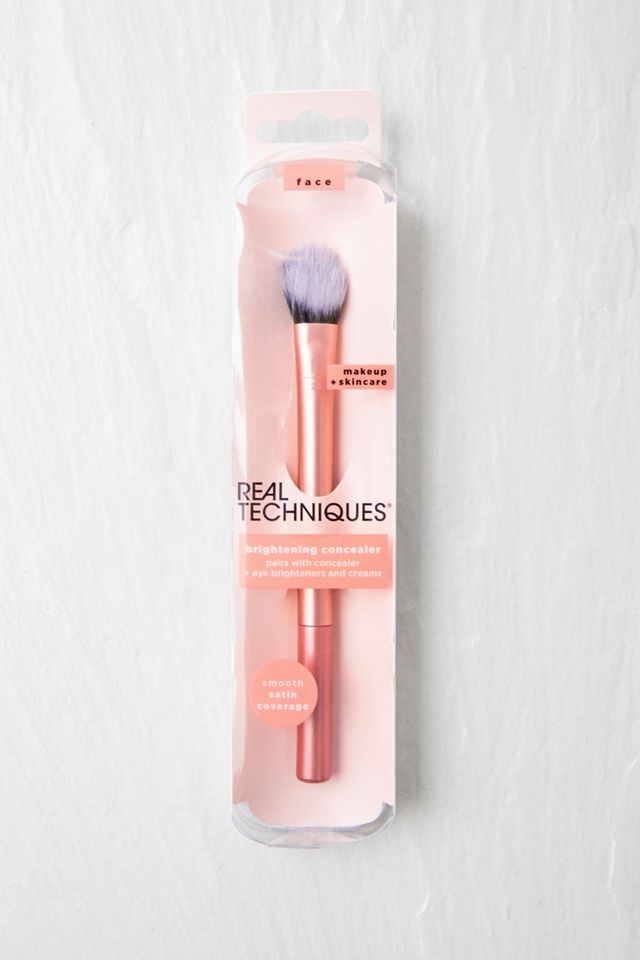 Real Techniques Brightening Concealer Brush