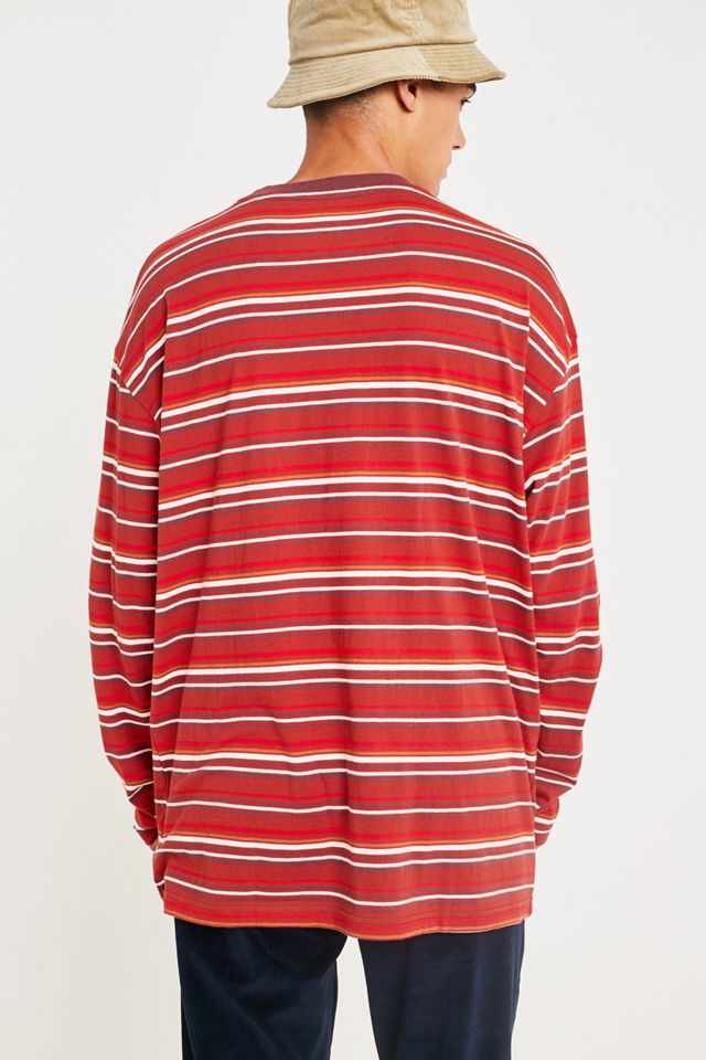 Urban Outfitters – Longsleeve in zartem Streifendesign in Rot #4