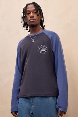 Camiseta BDG Negra de Manga Raglán Waffle
