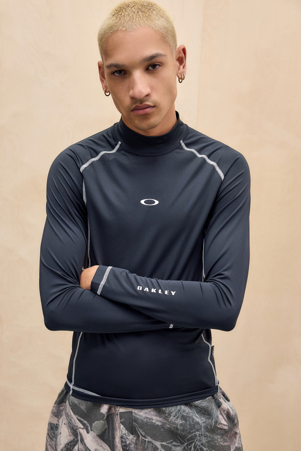 Oakley Blackout Ellipse Rashguard Top