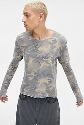 Jaded London Guerilla Camo Double Layer T-Shirt | Urban Outfitters UK