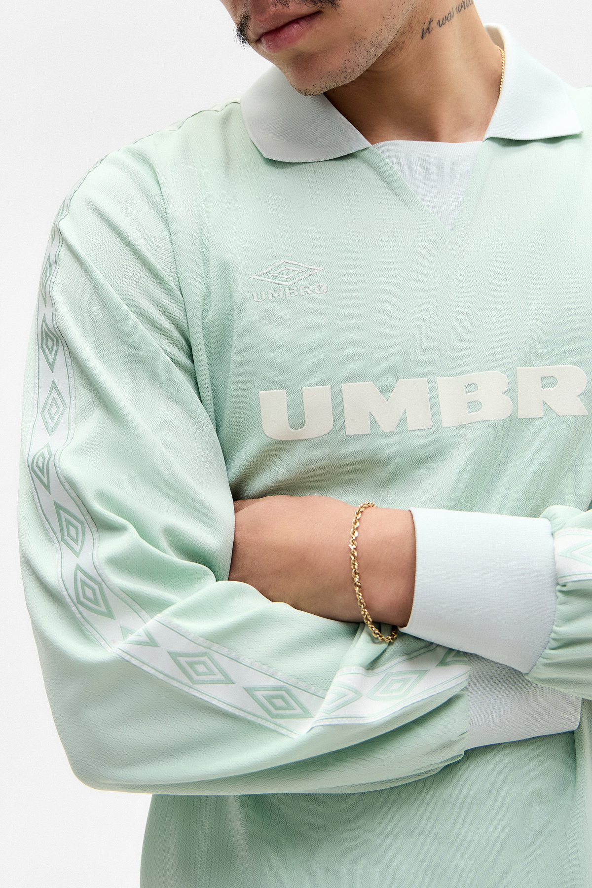 Umbro UO Exclusive Green Taped Sleeve T-Shirt