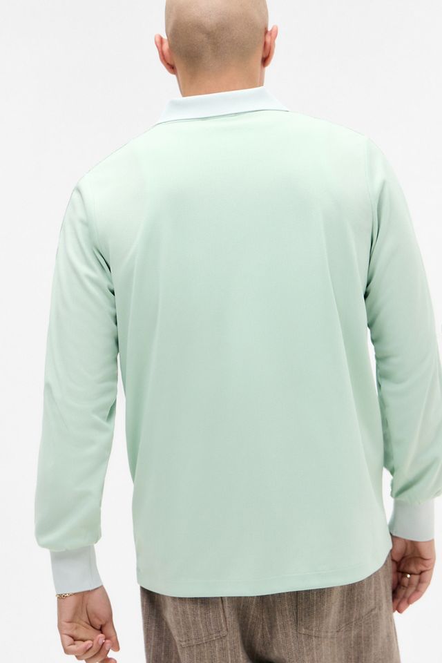 Umbro UO Exklusives Grünes T-Shirt mit Gestreiften Ärmeln #3