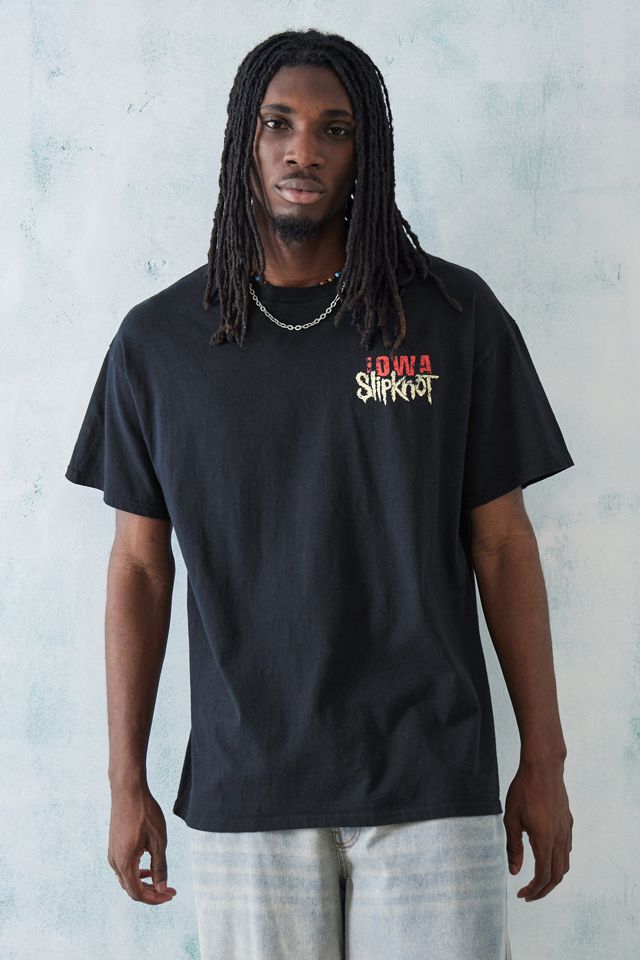 UO Overdyed Maglietta Nera Slipknot Iowa #1