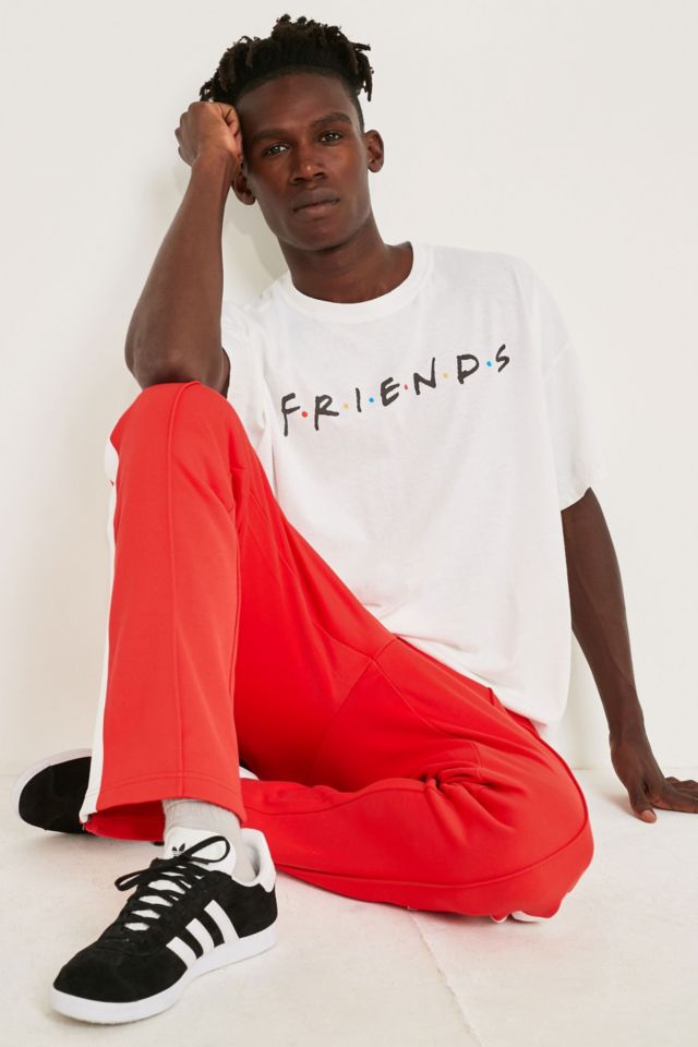 Friends shirt urban outfitters best sale