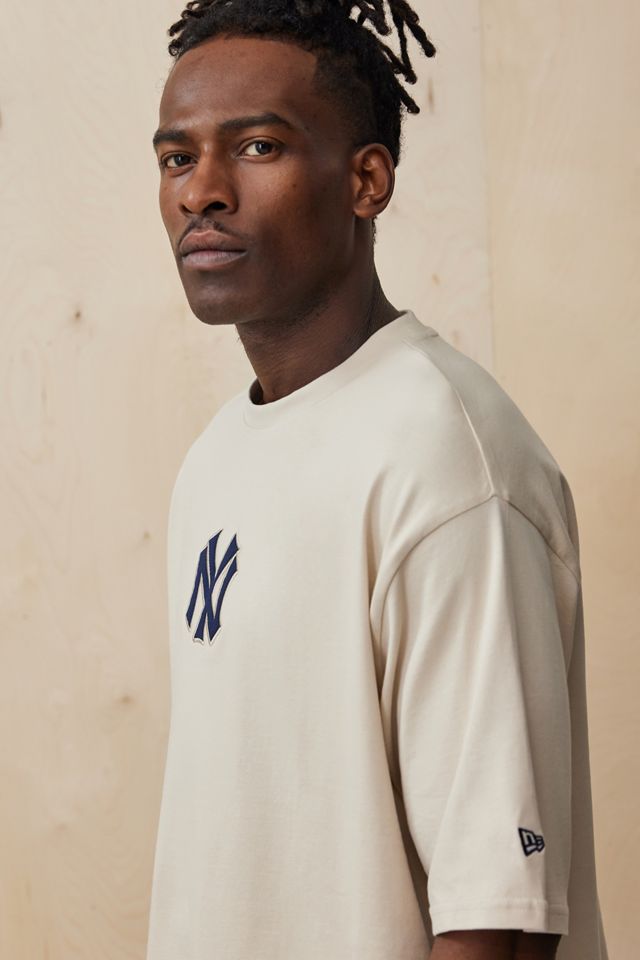 New Era UO Exclusive Stone NY Yankees T-Shirt #1