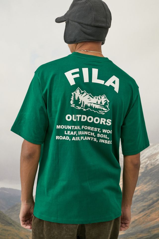 Fila t 2024 shirt urban outfitters