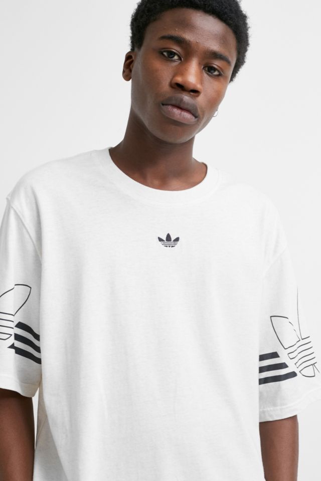 Camiseta best sale outline adidas