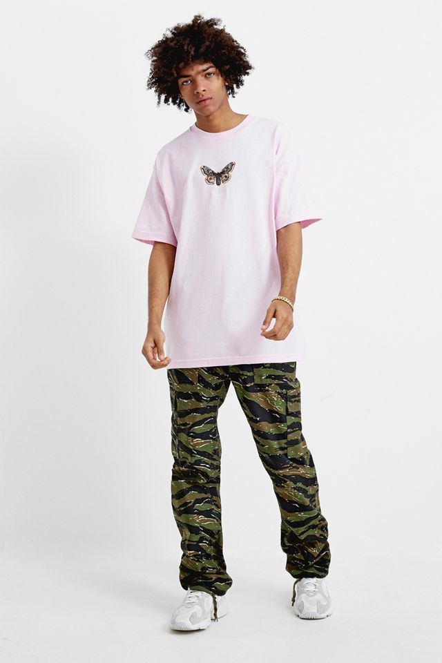La T-shirt rosa Hundred Moth #2