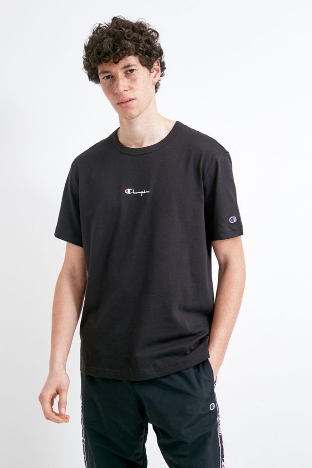 Champion UO Exclusive Small Script Black T-Shirt | Urban Outfitters UK