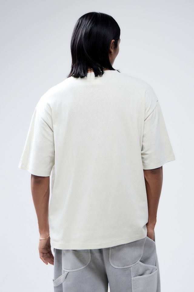 T-shirt in Pietra a Bolle Champion UO Exclusive #3