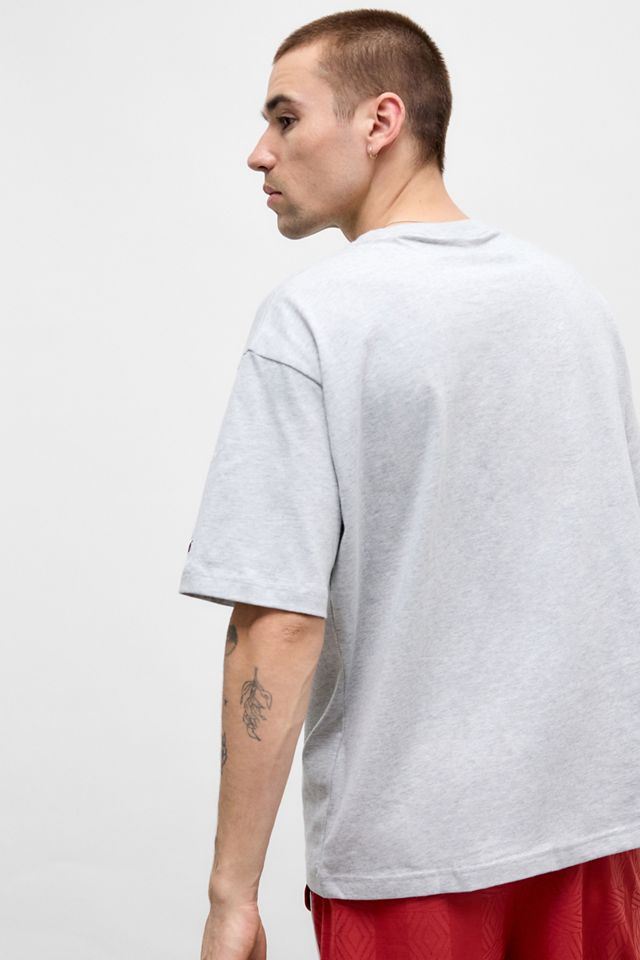 Champion UO Exklusives Graues Nummer T-Shirt #3