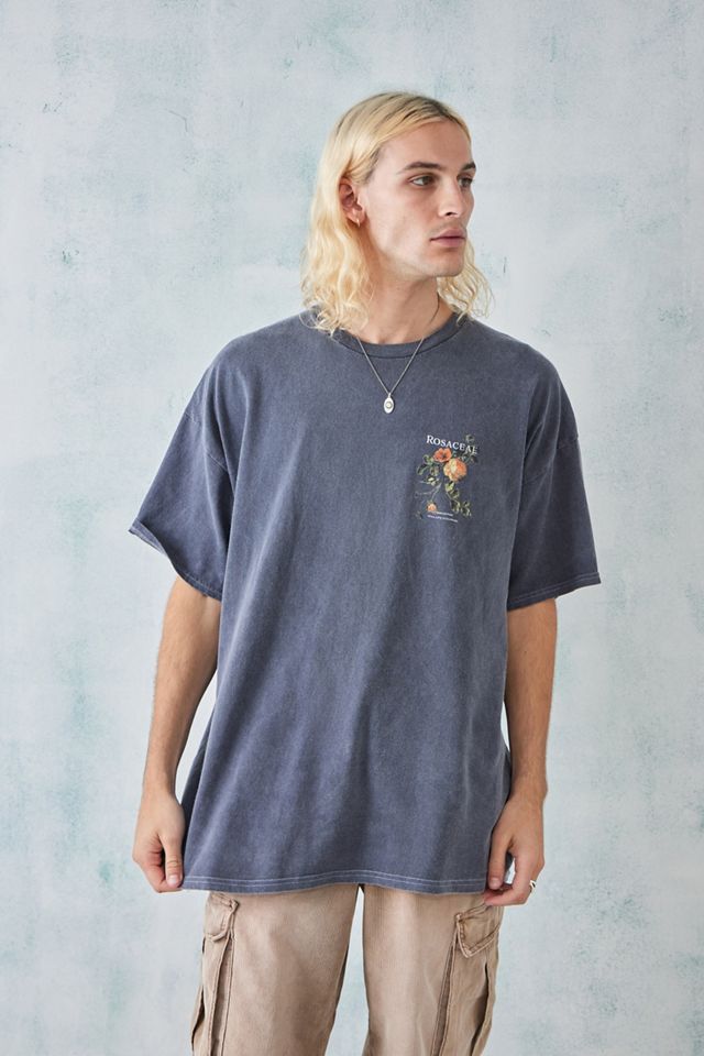UO – Überfärbtes T-Shirt in Schwarz mit Blumenprint  #3