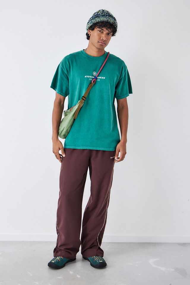 Camiseta UO Green Hidden Truths  #2