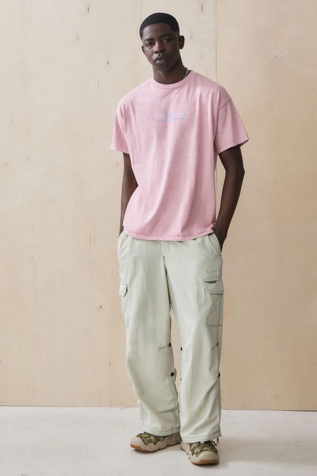 T-shirt UO Pink Realms Of Tomorrow #2