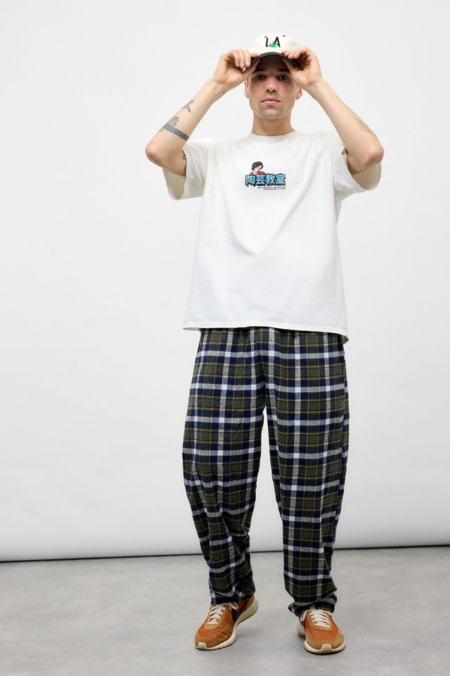 UO Asiatische Töpferei T-Shirt #1