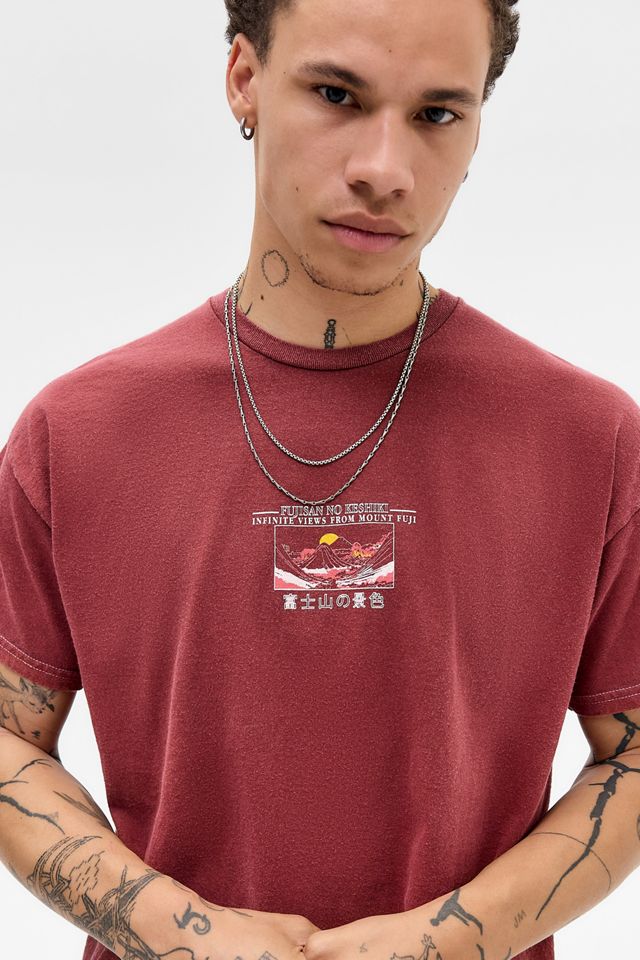 UO Rotes Fujisan T-Shirt #1