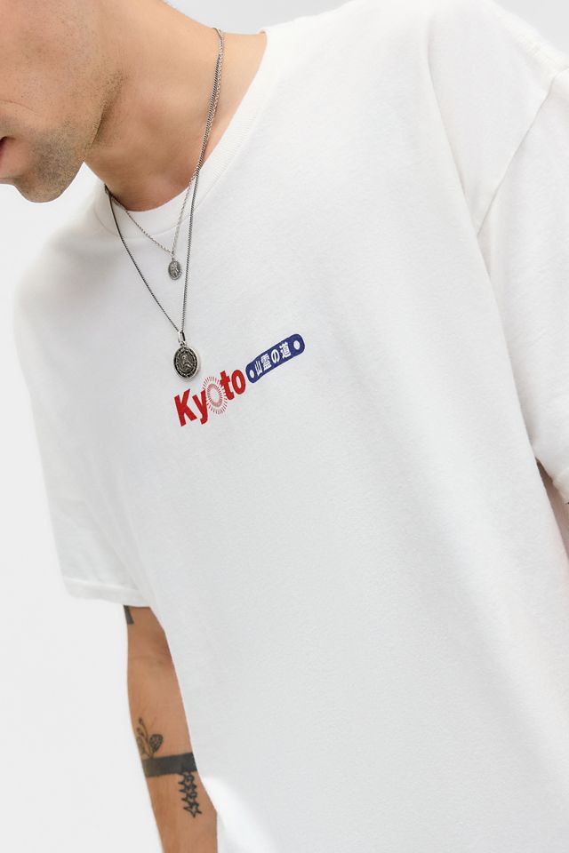UO Weißes Kyoto Mountain T-Shirt #1