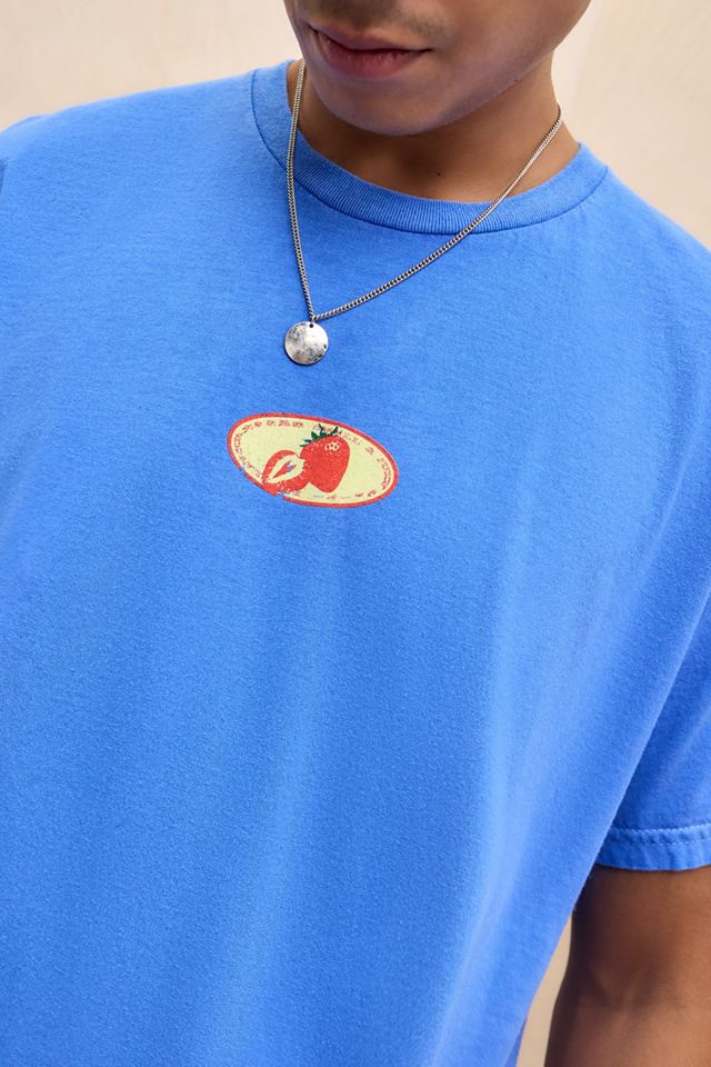 UO Blaues T-Shirt mit Erdbeermotiv #1