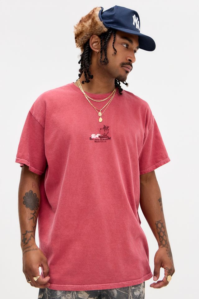 UO Rotes Kaika Baransi T-Shirt #3