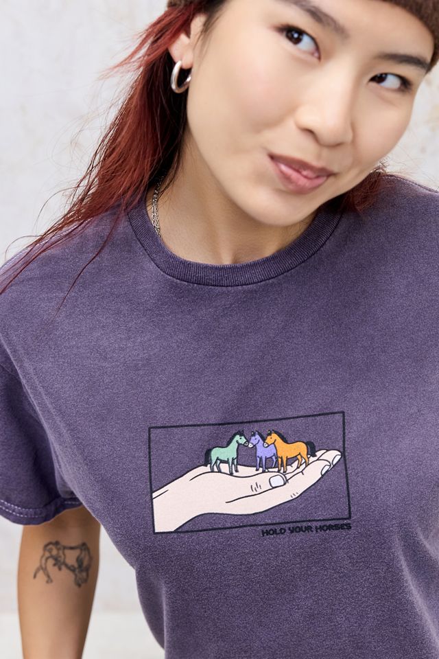 T-shirt UO violet Hold Your Horses #4