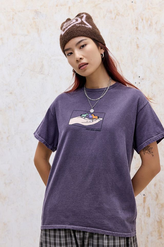 T-shirt UO violet Hold Your Horses #6