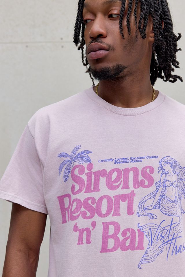 T-shirt graphique de villégiature UO Pink Sirens #3