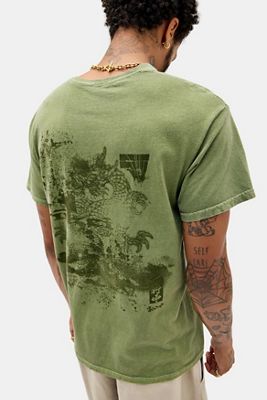 UO Grafik-T-Shirt mit Spritzer-Drachen
