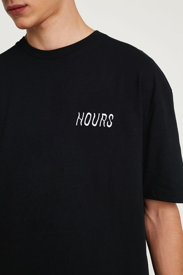 Camiseta UO Floral Hours #2
