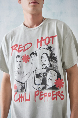 RED HOT CHILI PEPPERS Tシャツ Amazon.com: Red Hot Chili Peppers T Shirt Black And White