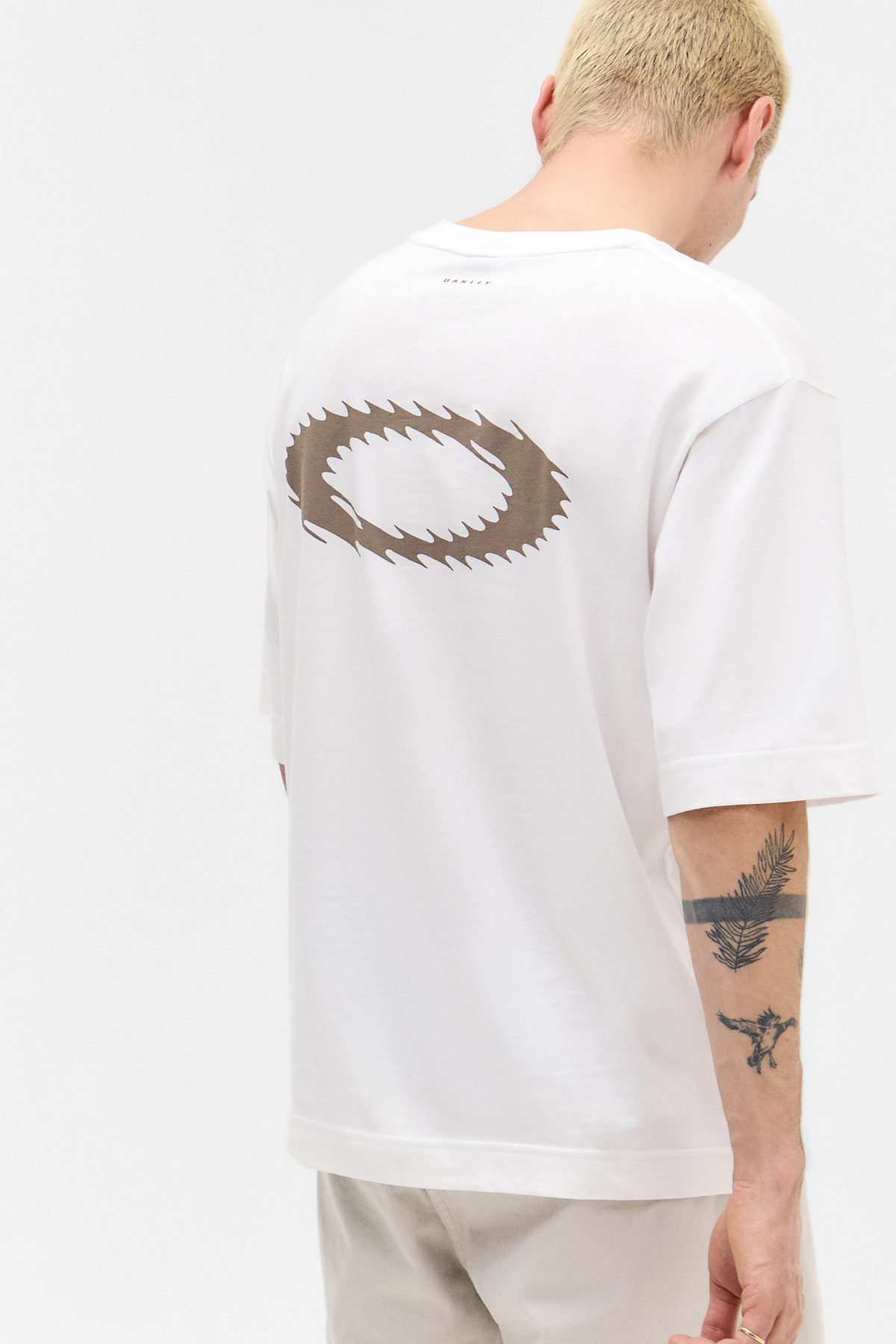 Oakley UO Exclusive White Broken Ellipse T-Shirt