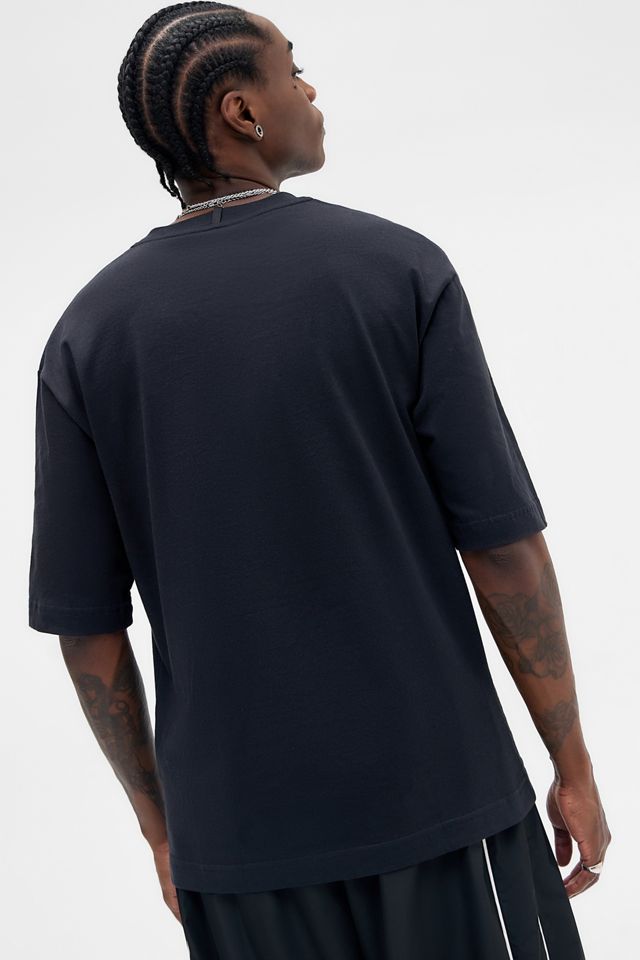 Oakley UO Exklusive Graphit Mondfinsternis T-Shirt #3