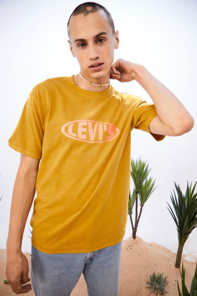 Levi's yellow store t shirt