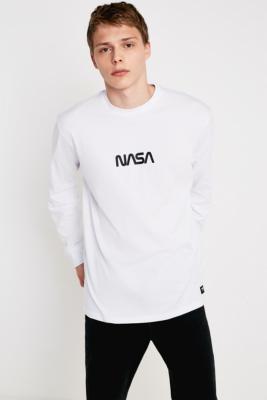 Vans x nasa t sales shirt