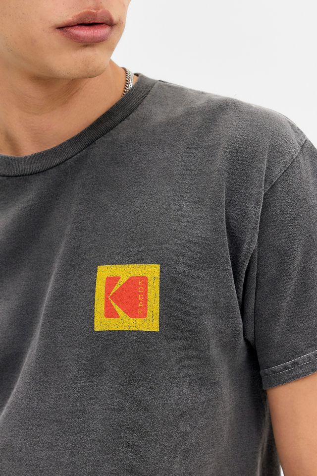 Camiseta Kodak Negra Lavada UO #2