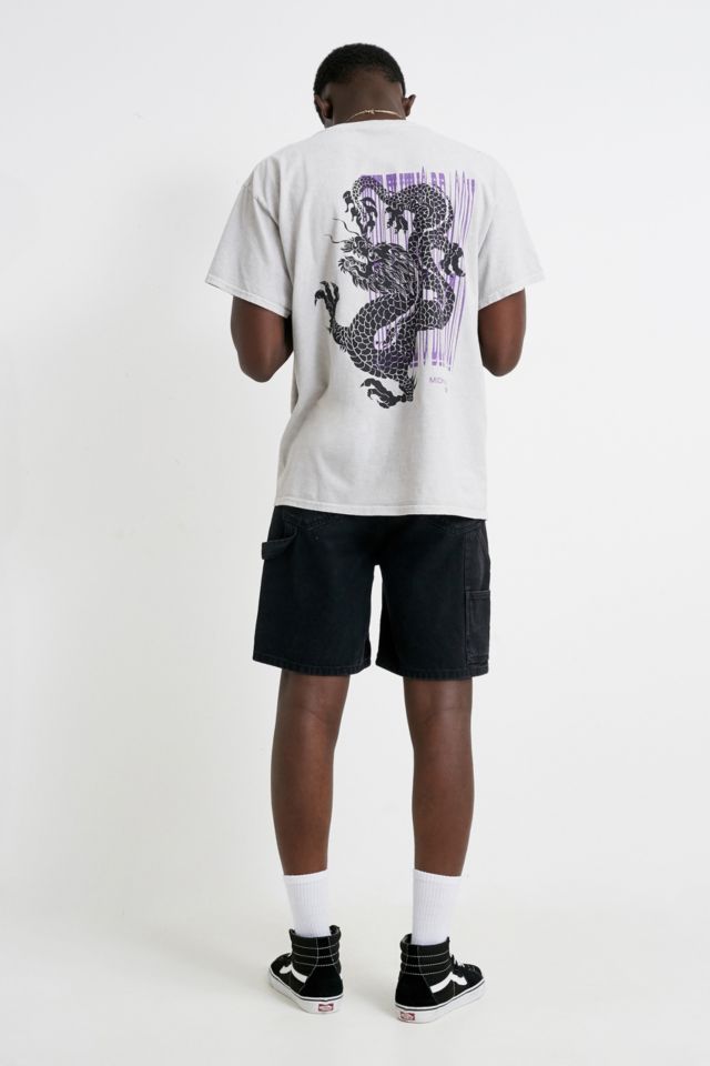 UO Dragon Stone T-Shirt | Urban Outfitters UK