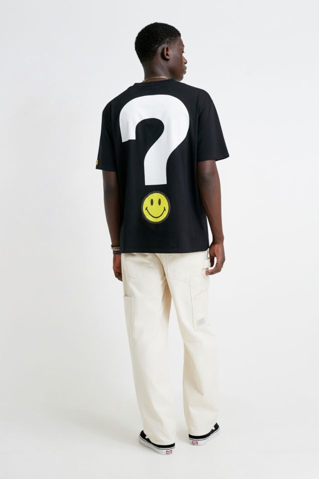 Guess x chinatown market x smiley big question store logo tee