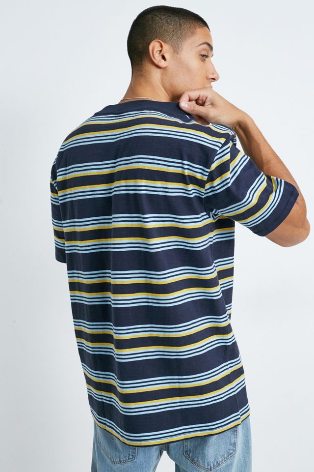 GUESS Originals - T-shirt à rayures horizontales, exclusivité UO #3