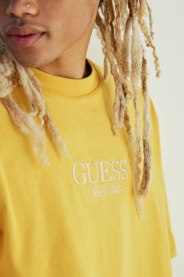 GUESS UO Esclusiva T-Shirt Con Logo Giallo #1
