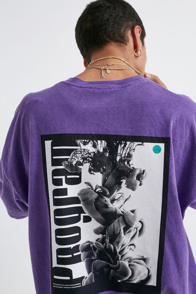 UO T-Shirt „Program“ in Lila #1
